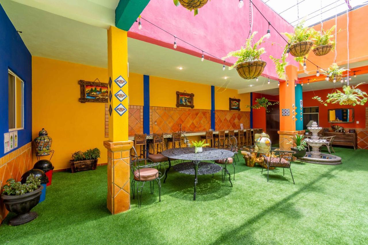 Hosteria Casa Marquez Leon Bagian luar foto