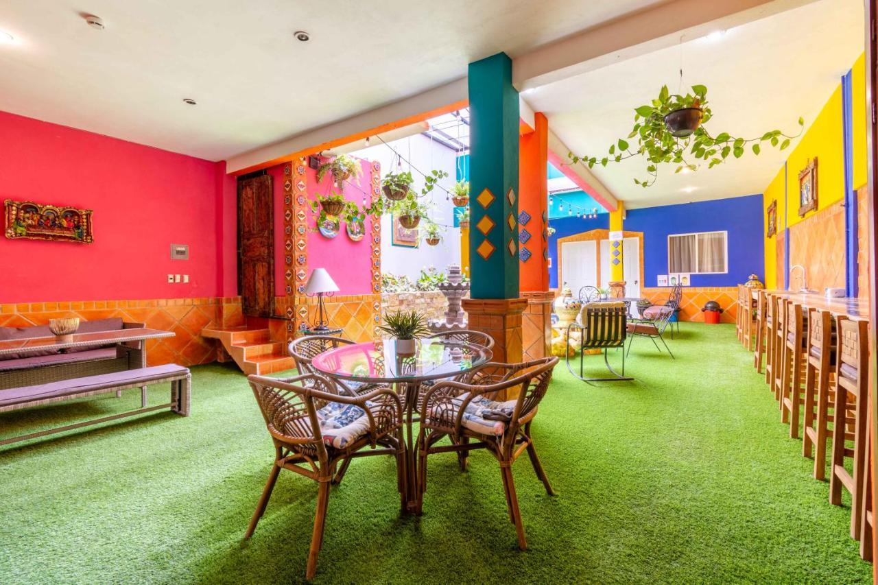 Hosteria Casa Marquez Leon Bagian luar foto