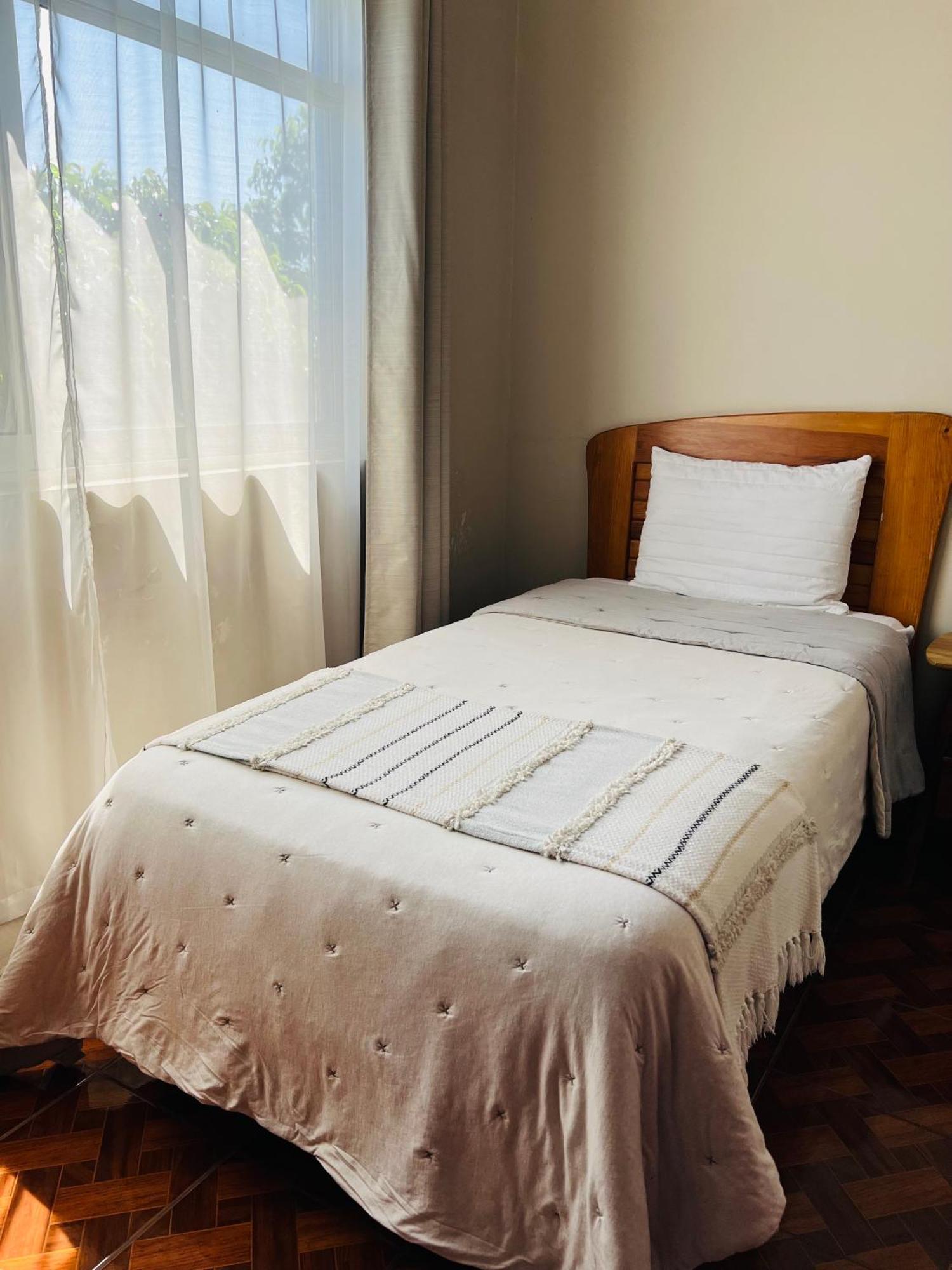 Hosteria Casa Marquez Leon Bagian luar foto