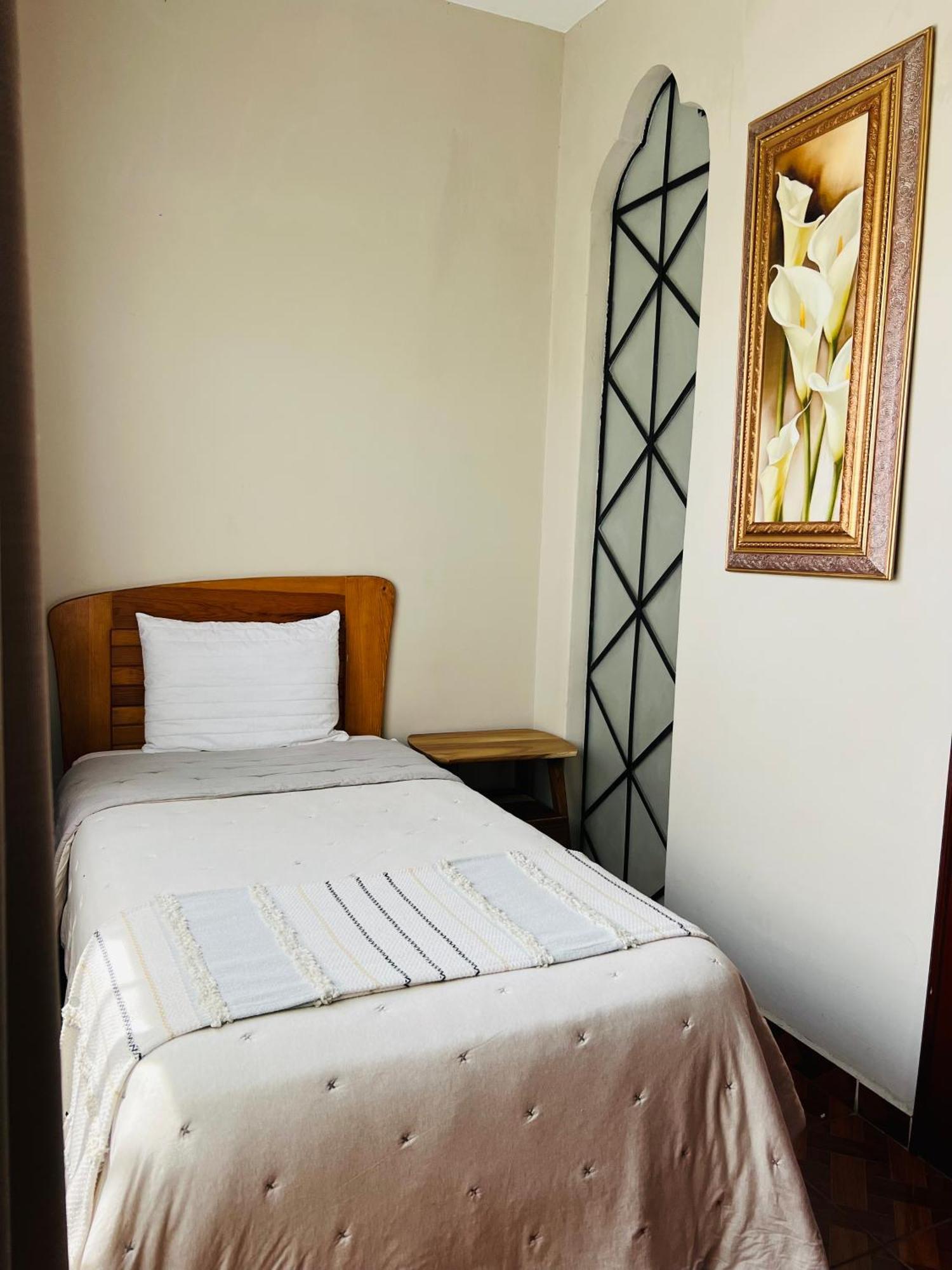 Hosteria Casa Marquez Leon Bagian luar foto